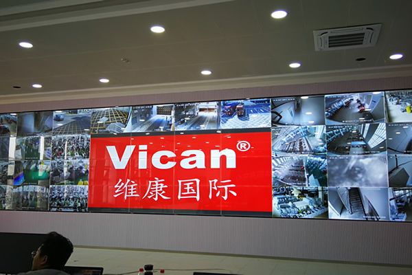 無縫拼接屏有黑邊嗎？