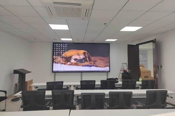 COB顯示屏廠家有哪些，我們要怎么選擇COB顯示屏產(chǎn)品？